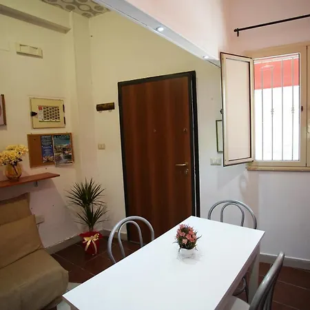 Apartment Golden Dreams Reggio Calabria Exterior photo